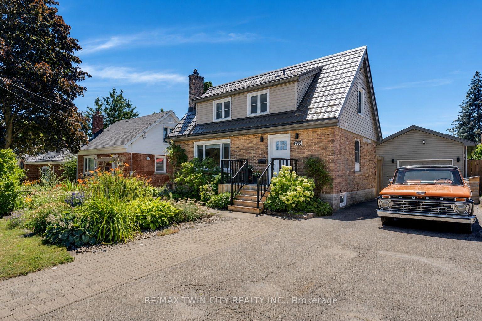 Photo 1 of 795 Rockway Drive, Kitchener, Eastwood — HOMEH