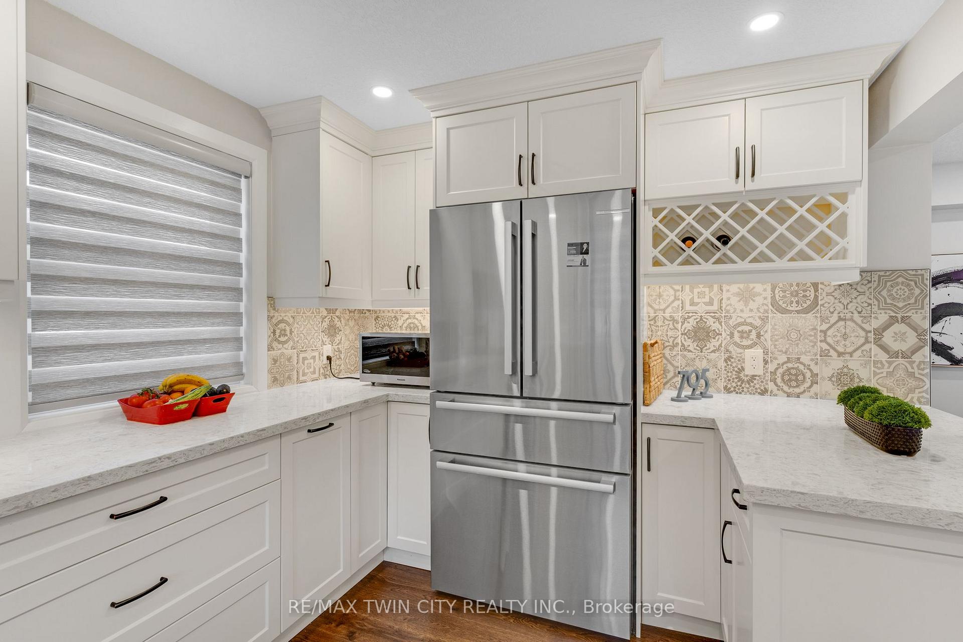 Photo 13 of 795 Rockway Drive, Kitchener, Eastwood — HOMEH