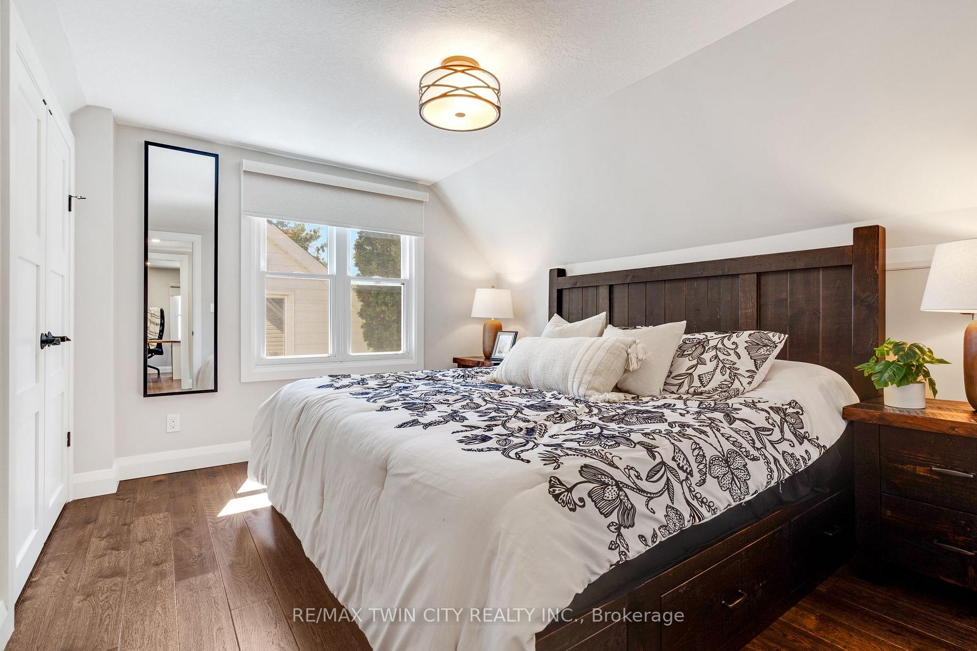 Photo 21 of 795 Rockway Drive, Kitchener, Eastwood — HOMEH