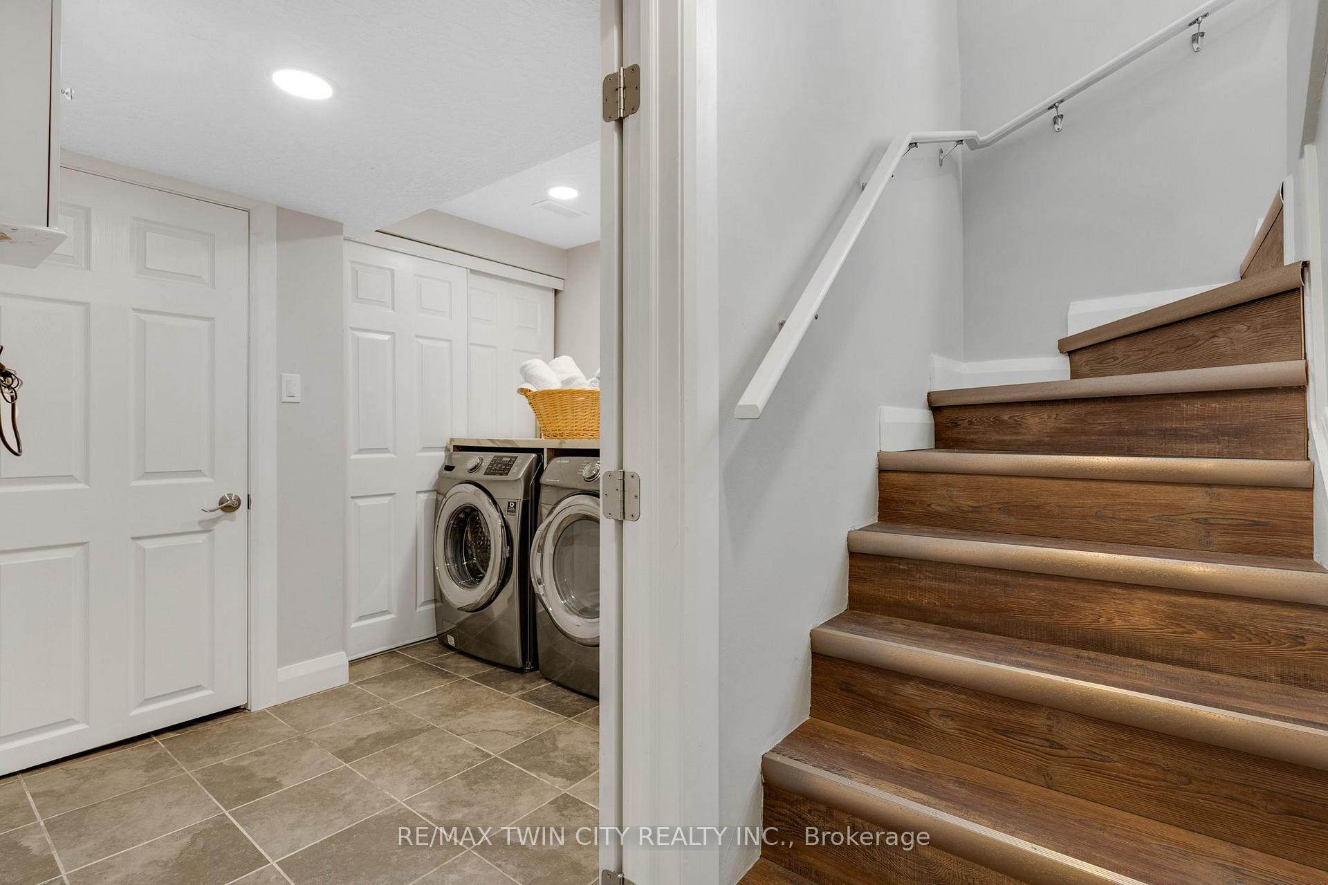 Photo 29 of 795 Rockway Drive, Kitchener, Eastwood — HOMEH
