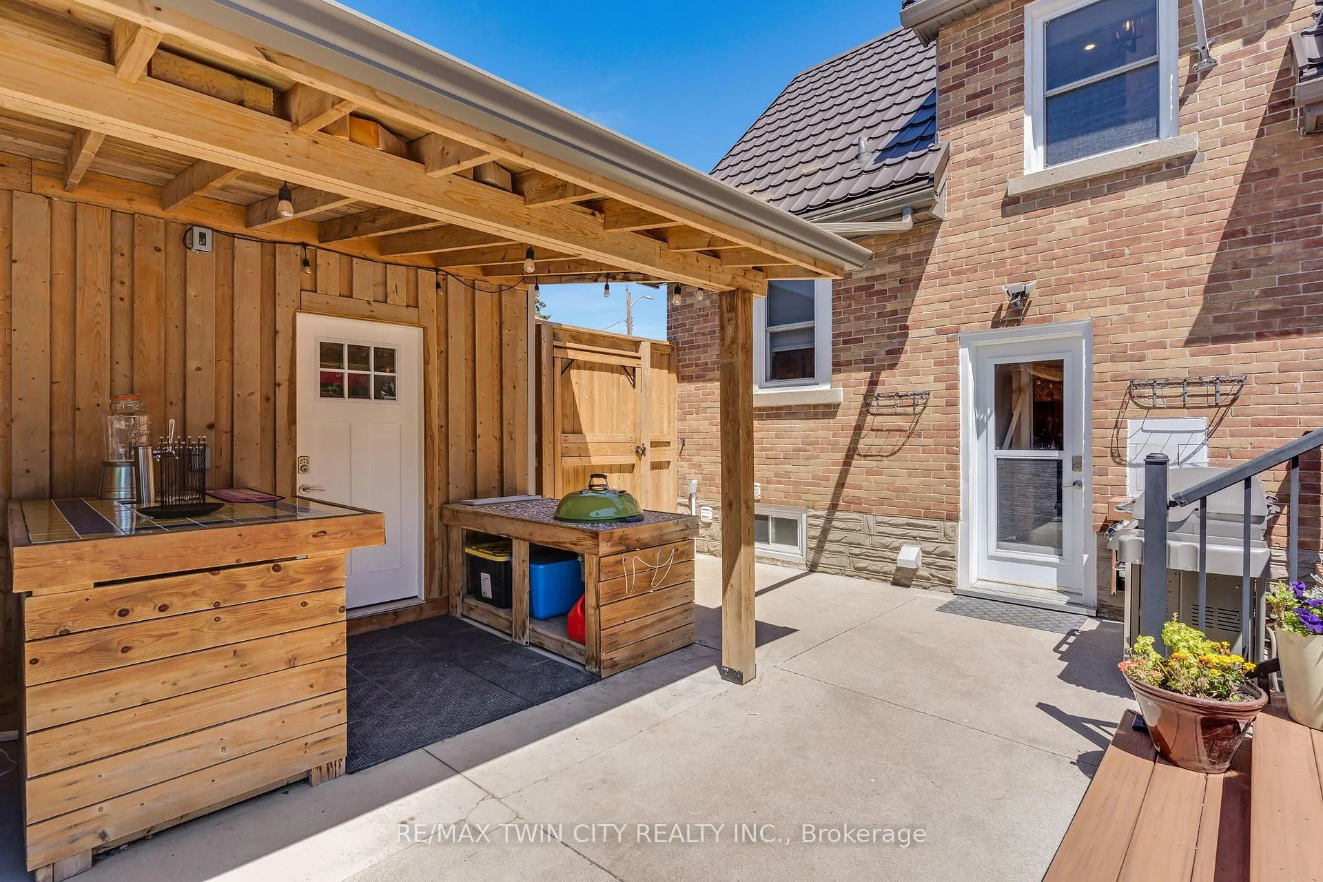 Photo 44 of 795 Rockway Drive, Kitchener, Eastwood — HOMEH