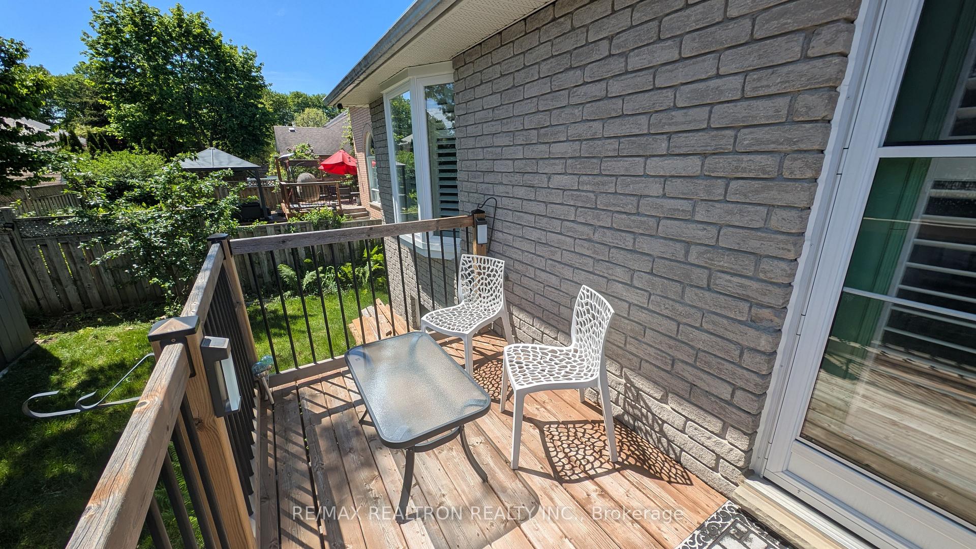 Photo 48 of 195 Ryerson Crescent, Oshawa, Samac — HOMEH