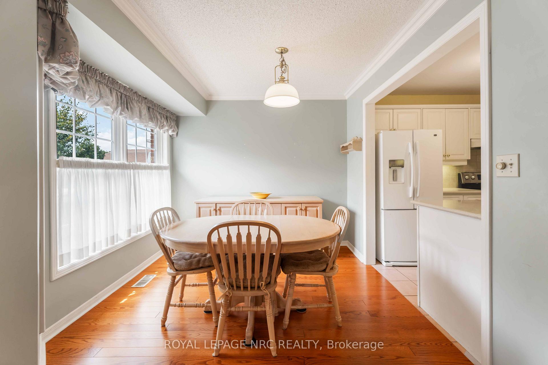Photo 11 of Unit 6, 3406 Frederick Avenue, Lincoln, Lincoln-Jordan/Vineland — HOMEH