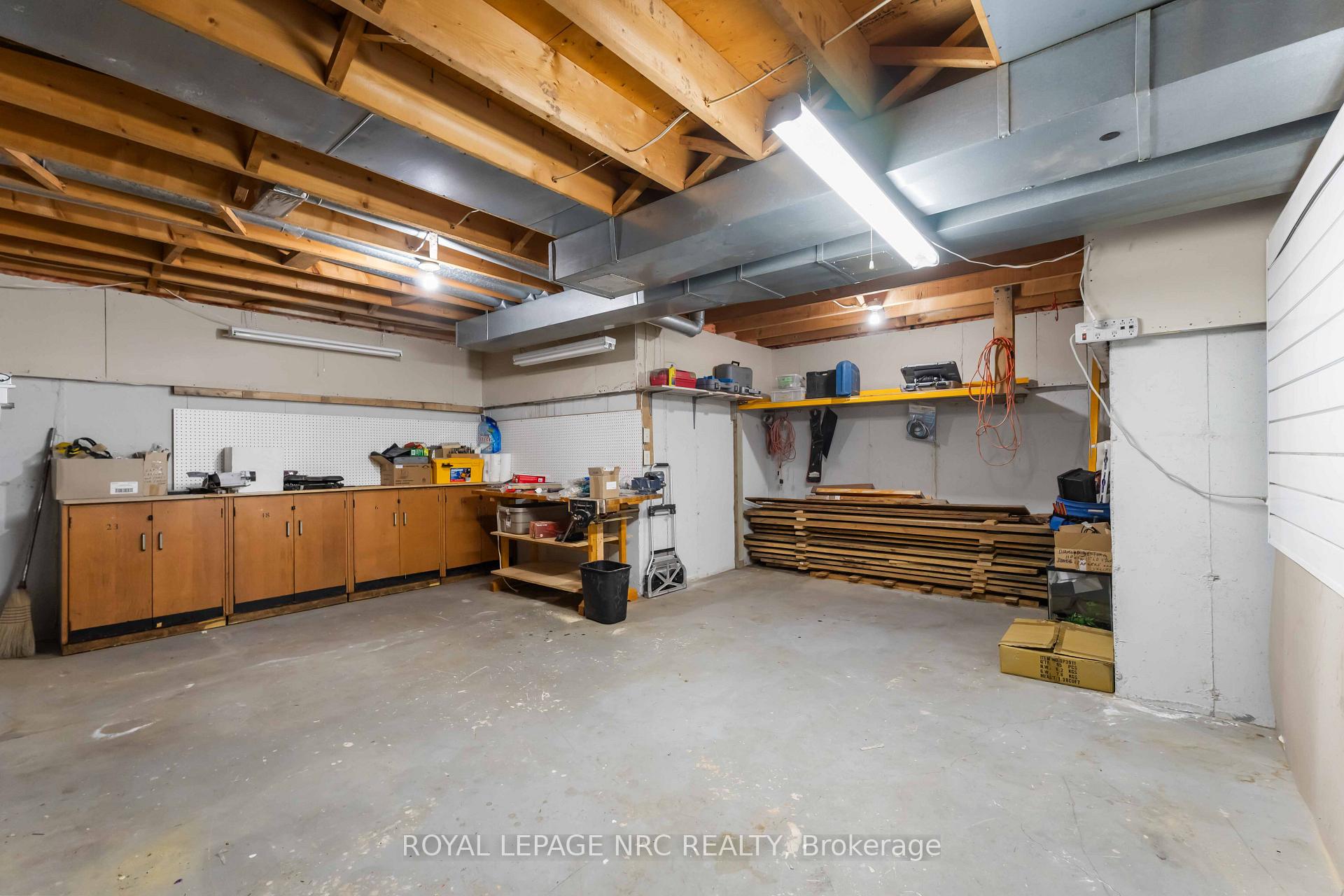 Photo 37 of Unit 6, 3406 Frederick Avenue, Lincoln, Lincoln-Jordan/Vineland — HOMEH