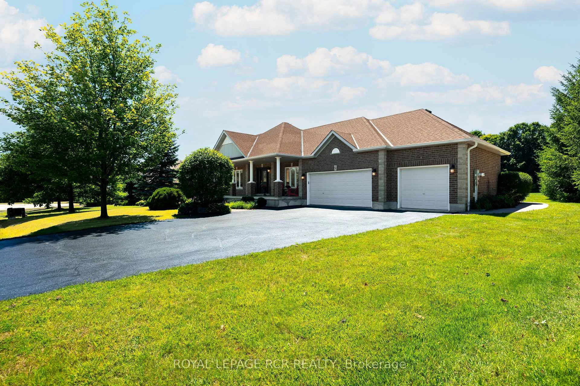 Photo 3 of 66 Madill Drive, Mono, Rural Mono — HOMEH