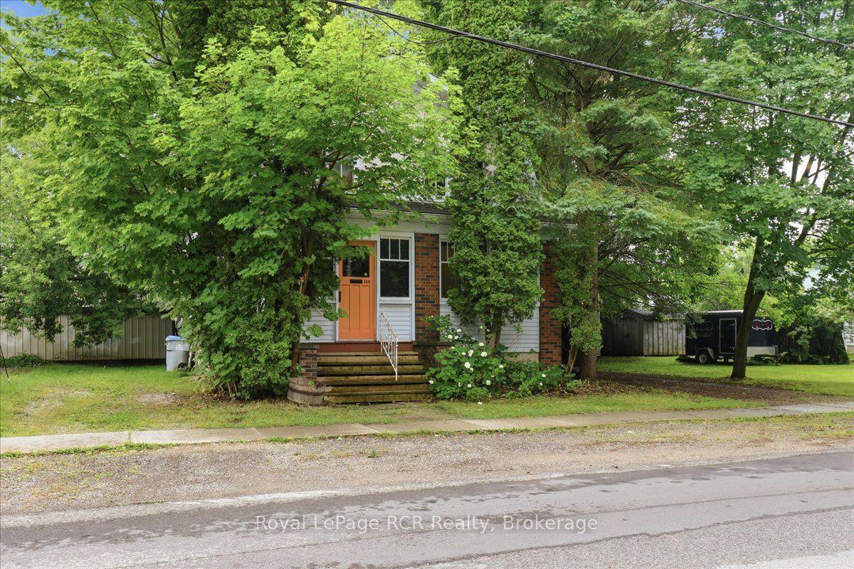 Photo 3 of 144 Davidson Avenue S, North Perth, Listowel — HOMEH