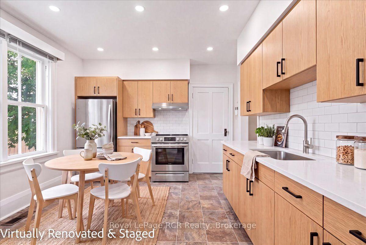 Photo 18 of 144 Davidson Avenue S, North Perth, Listowel — HOMEH