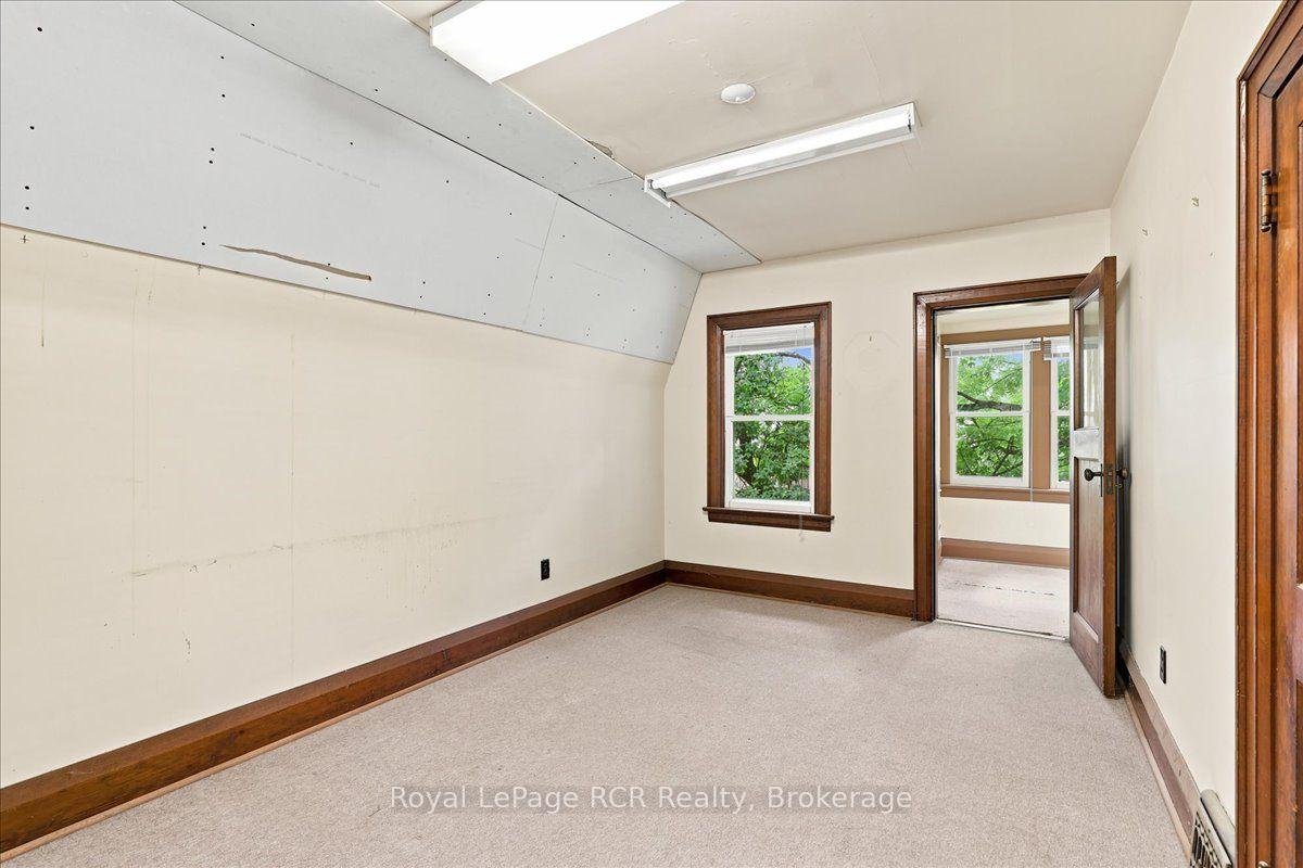 Photo 20 of 144 Davidson Avenue S, North Perth, Listowel — HOMEH