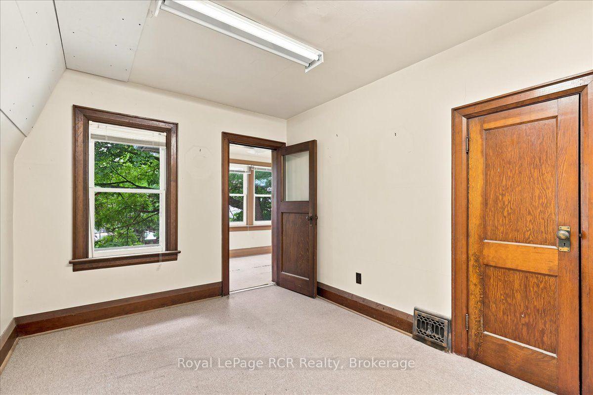 Photo 21 of 144 Davidson Avenue S, North Perth, Listowel — HOMEH