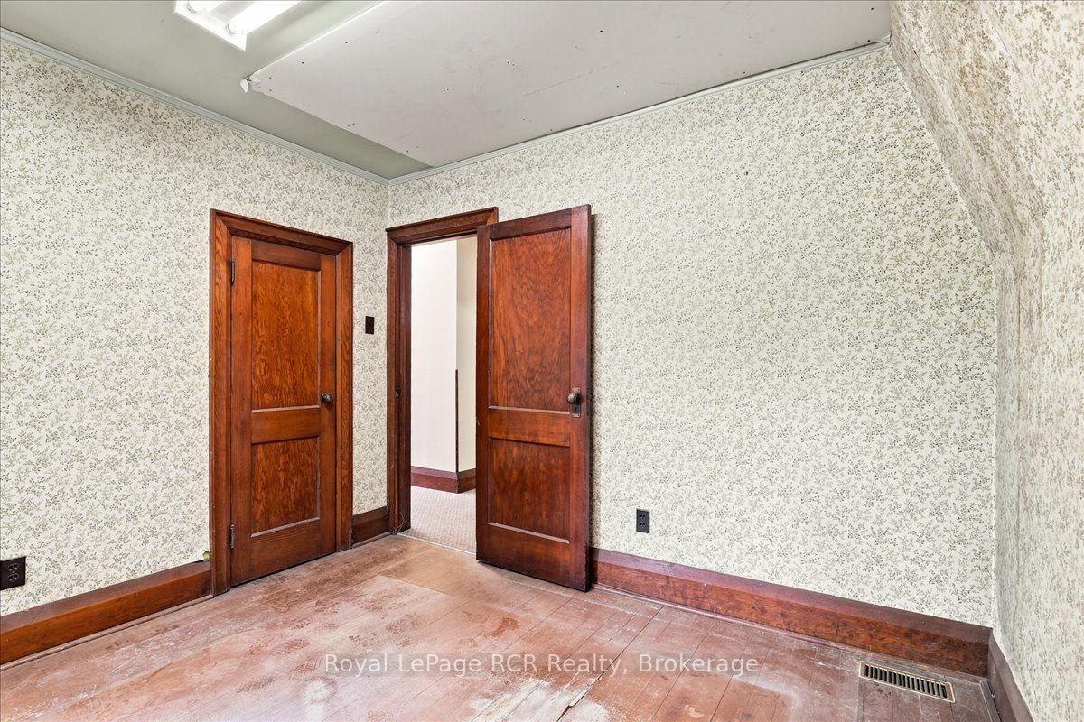 Photo 27 of 144 Davidson Avenue S, North Perth, Listowel — HOMEH