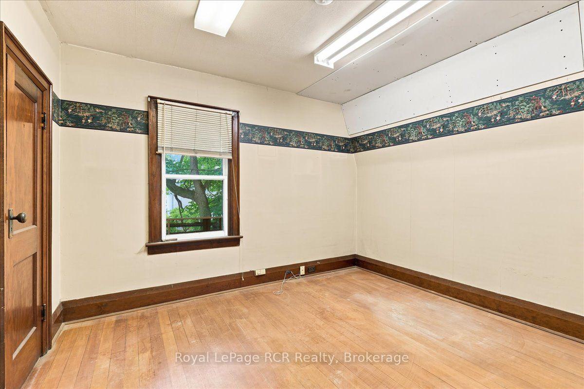 Photo 28 of 144 Davidson Avenue S, North Perth, Listowel — HOMEH