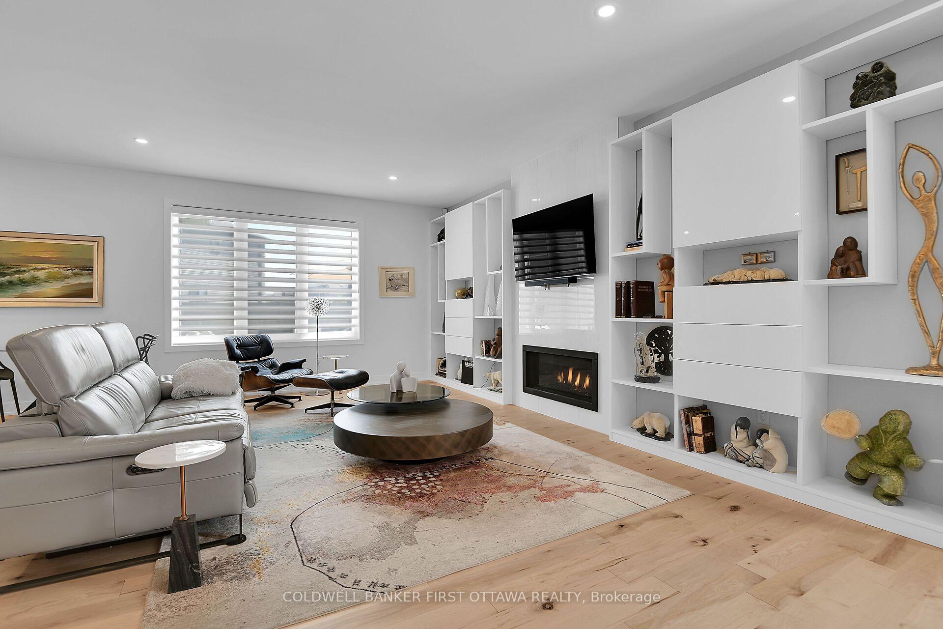 Photo 7 of 107 Ascari Road, Ottawa, Mahogany Community — HOMEH
