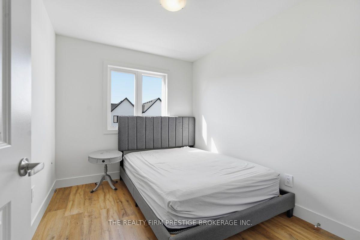 Photo 20 of Unit 28, 1595 Capri Crescent, London, North S — HOMEH