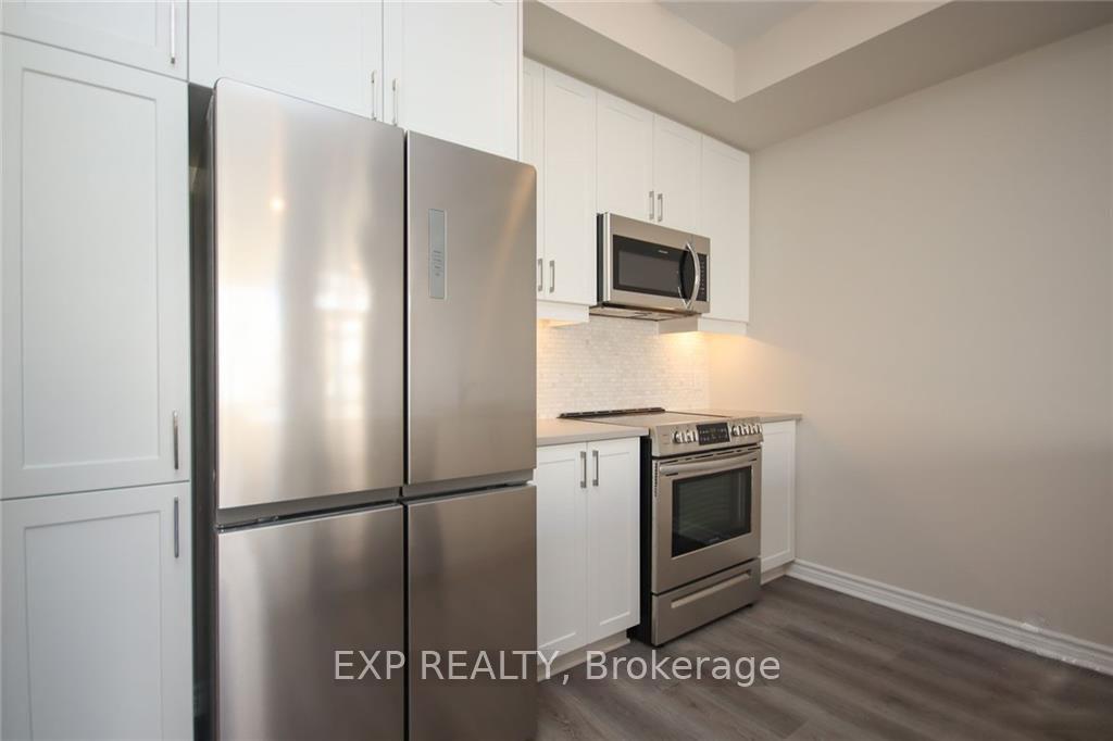 Photo 9 of 808 Mikinak Road, Ottawa, CFB Rockcliffe and Area — HOMEH