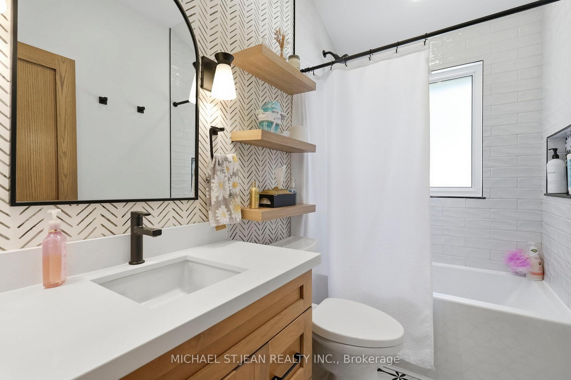 Photo 29 of 1095 Governors Road, Hamilton, Rural Dundas — HOMEH