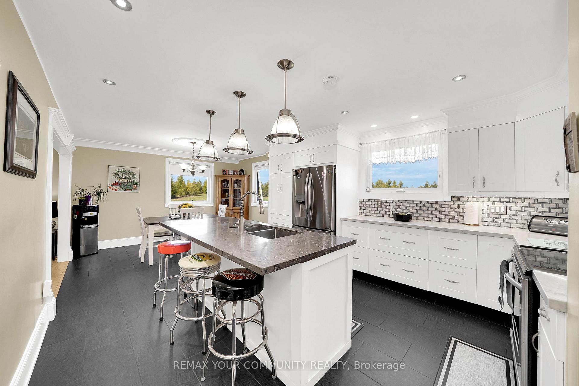 Photo 15 of 3252 15th Side Road, New Tecumseth, Rural New Tecumseth — HOMEH