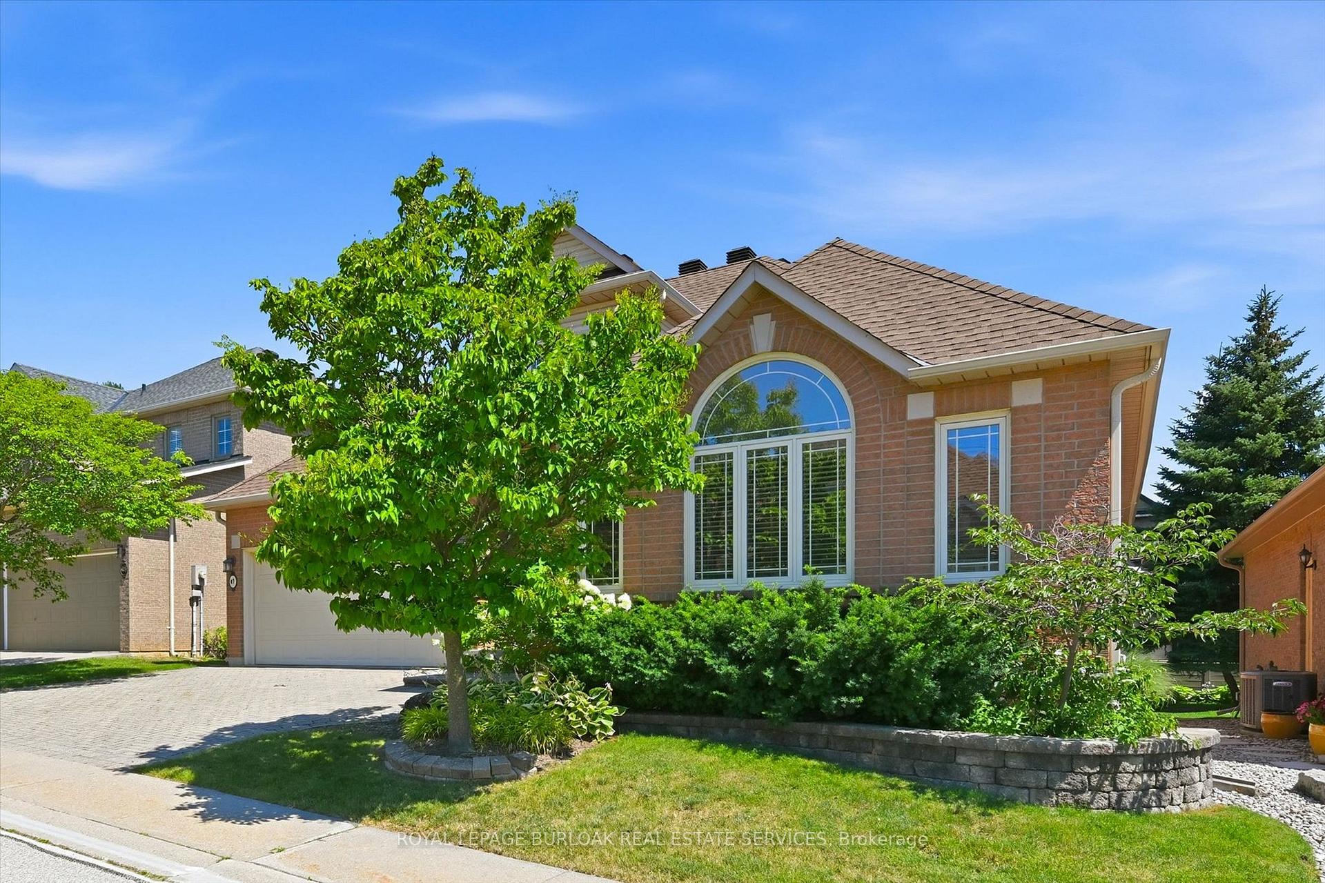 Photo 2 of Unit 47, 1150 Skyview Drive, Burlington, Tyandaga — HOMEH