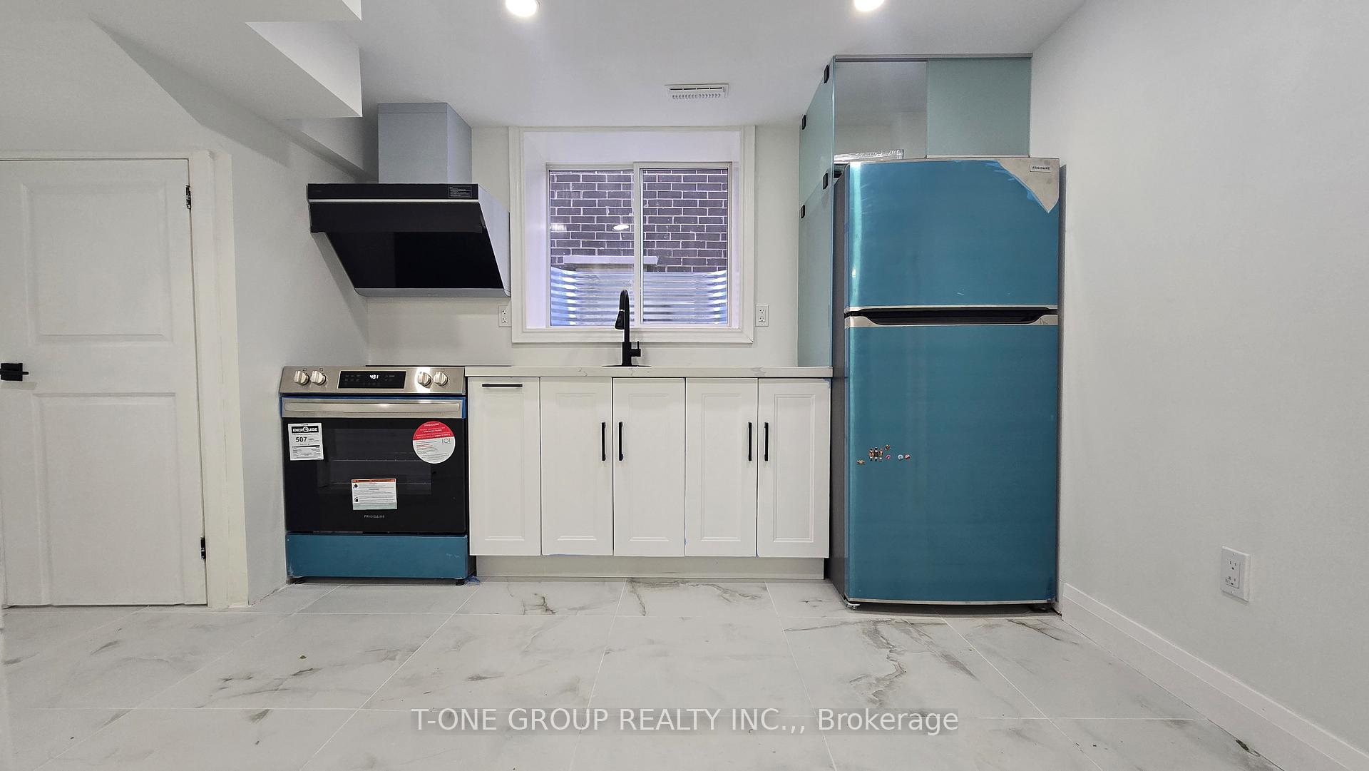 Photo 2 of Unit BSMT A, 13 Eberly Woods Drive, Markham, Victoria Manor-Jennings Gate — HOMEH