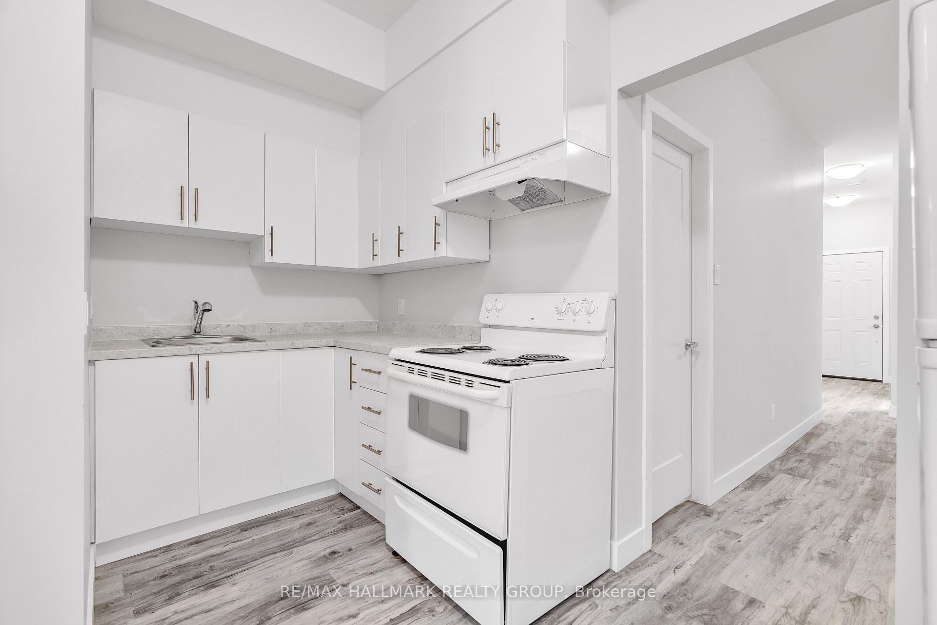 Photo 9 of Unit 6, 259 Somerset Street E, Ottawa, Sandy Hill — HOMEH