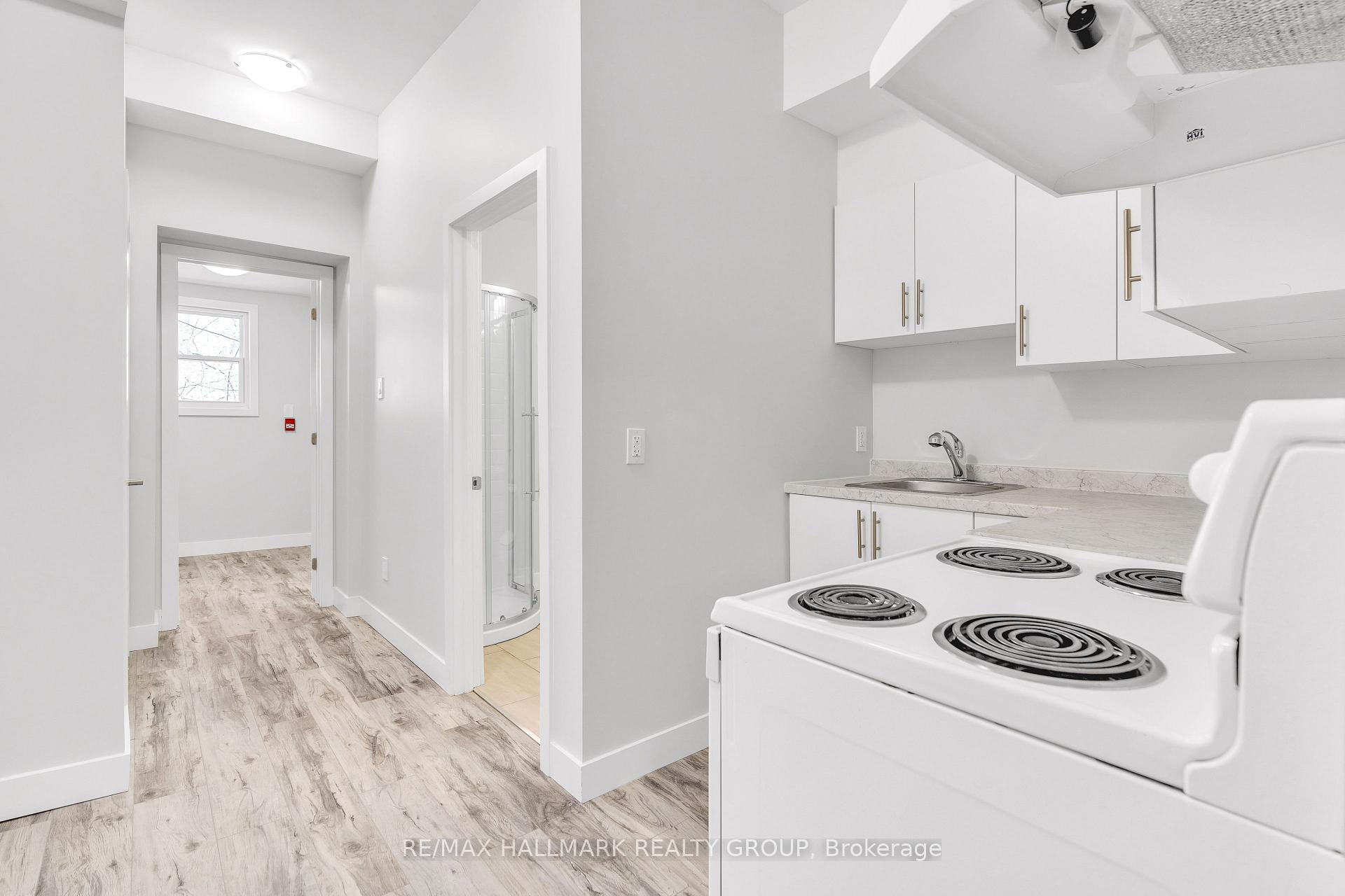 Photo 12 of Unit 6, 259 Somerset Street E, Ottawa, Sandy Hill — HOMEH