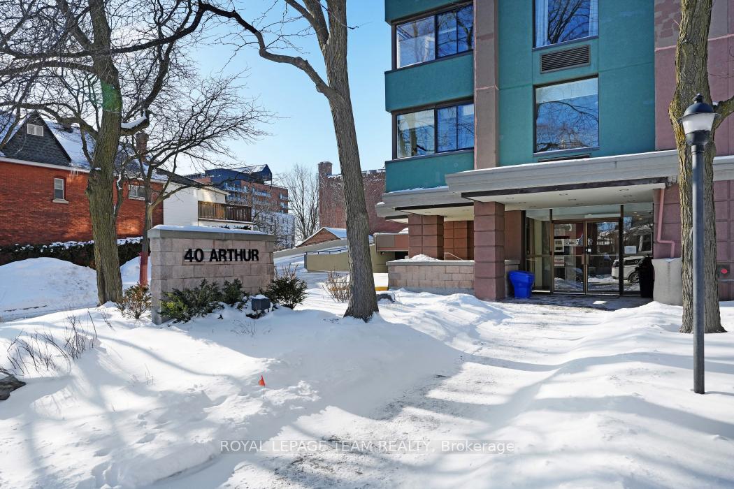 Photo 2 of Unit 1004, 40 Arthur Street E, Ottawa, West Centre Town — HOMEH