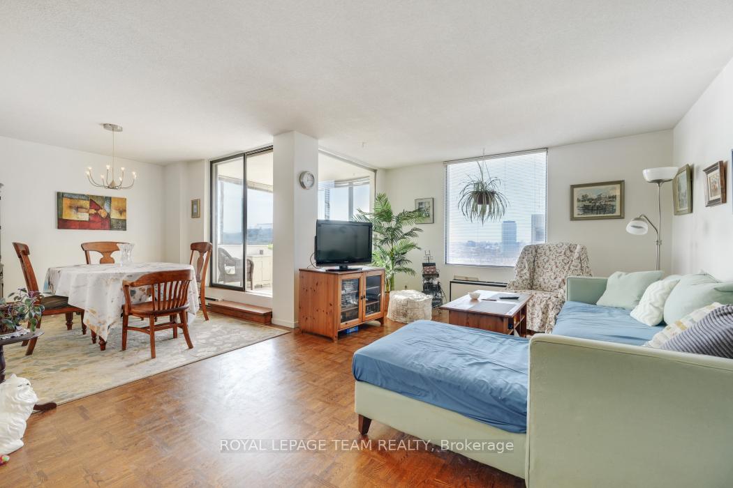 Photo 9 of Unit 1004, 40 Arthur Street E, Ottawa, West Centre Town — HOMEH