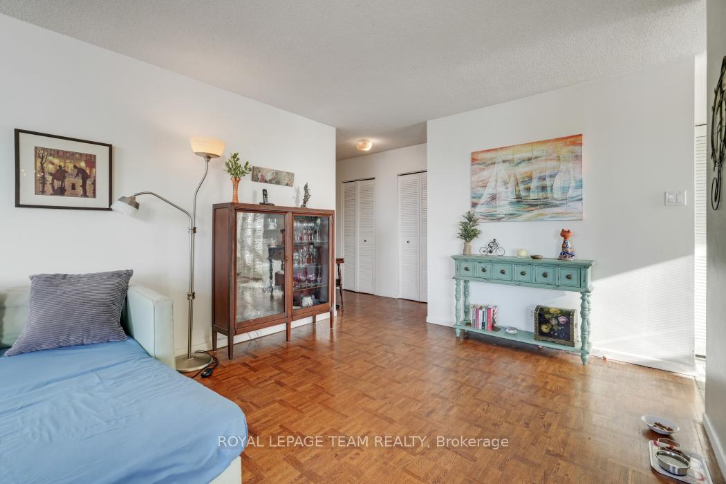 Photo 12 of Unit 1004, 40 Arthur Street E, Ottawa, West Centre Town — HOMEH
