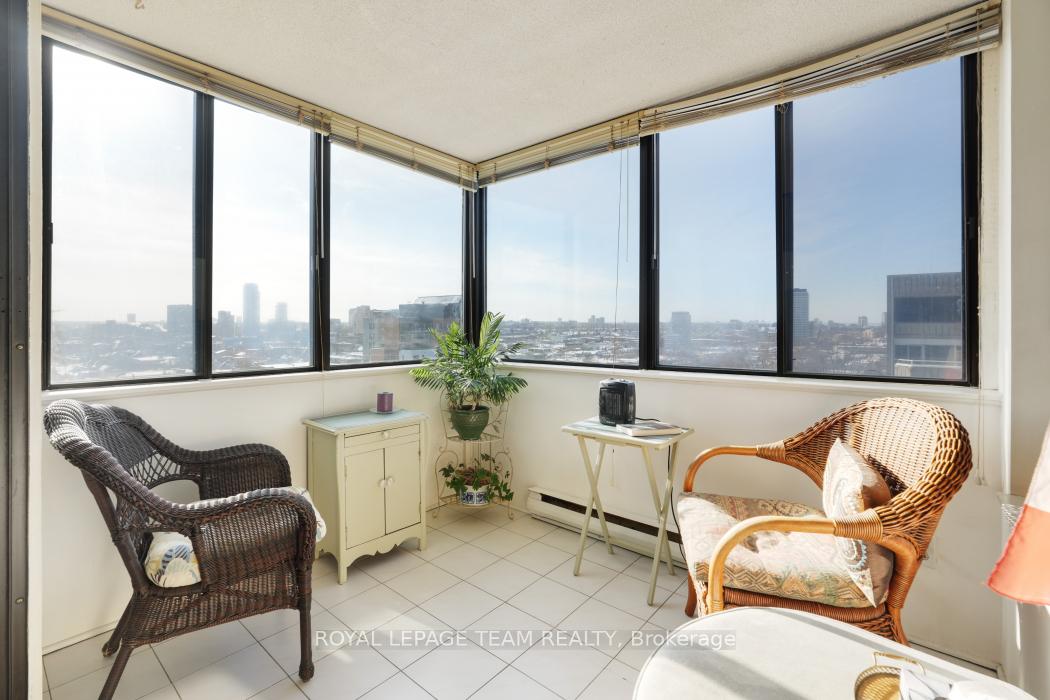 Photo 15 of Unit 1004, 40 Arthur Street E, Ottawa, West Centre Town — HOMEH