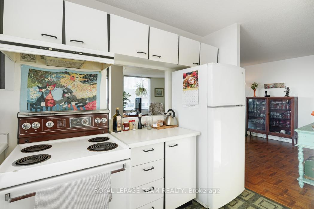 Photo 18 of Unit 1004, 40 Arthur Street E, Ottawa, West Centre Town — HOMEH