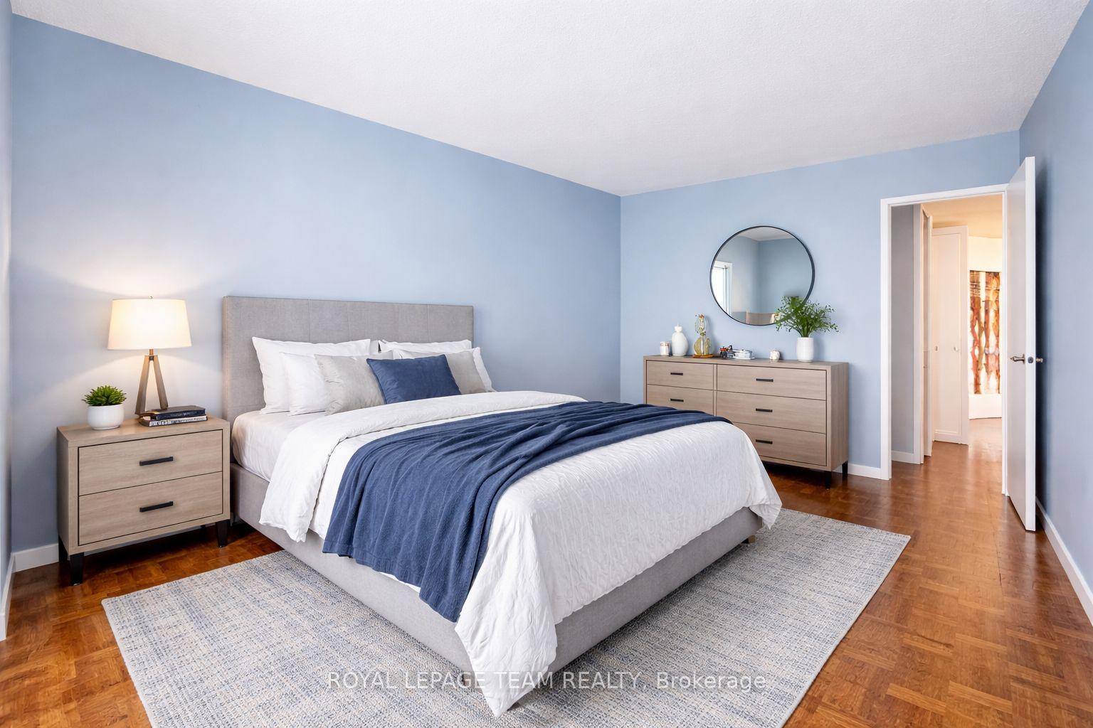 Photo 20 of Unit 1004, 40 Arthur Street E, Ottawa, West Centre Town — HOMEH