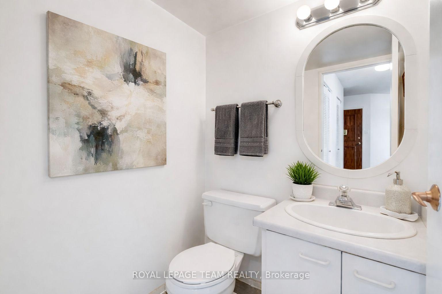 Photo 22 of Unit 1004, 40 Arthur Street E, Ottawa, West Centre Town — HOMEH