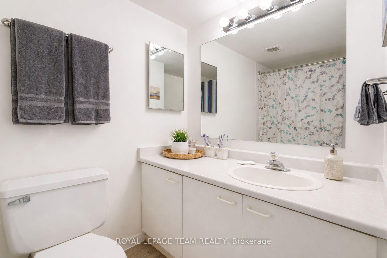Photo 23 of Unit 1004, 40 Arthur Street E, Ottawa, West Centre Town — HOMEH