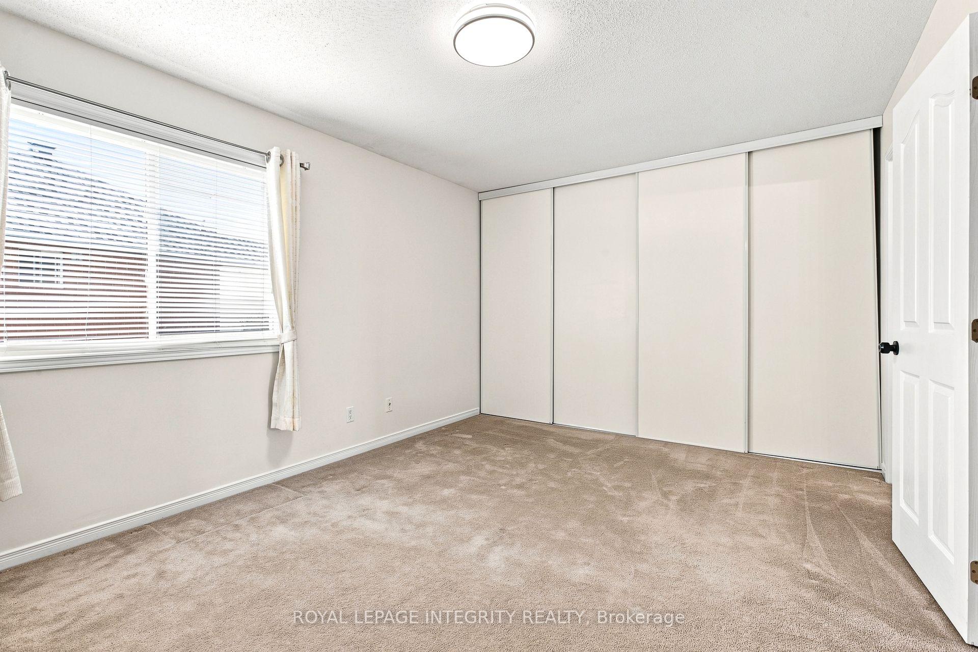 Photo 17 of 6 Crystal Park Crescent, Ottawa, Central Park — HOMEH
