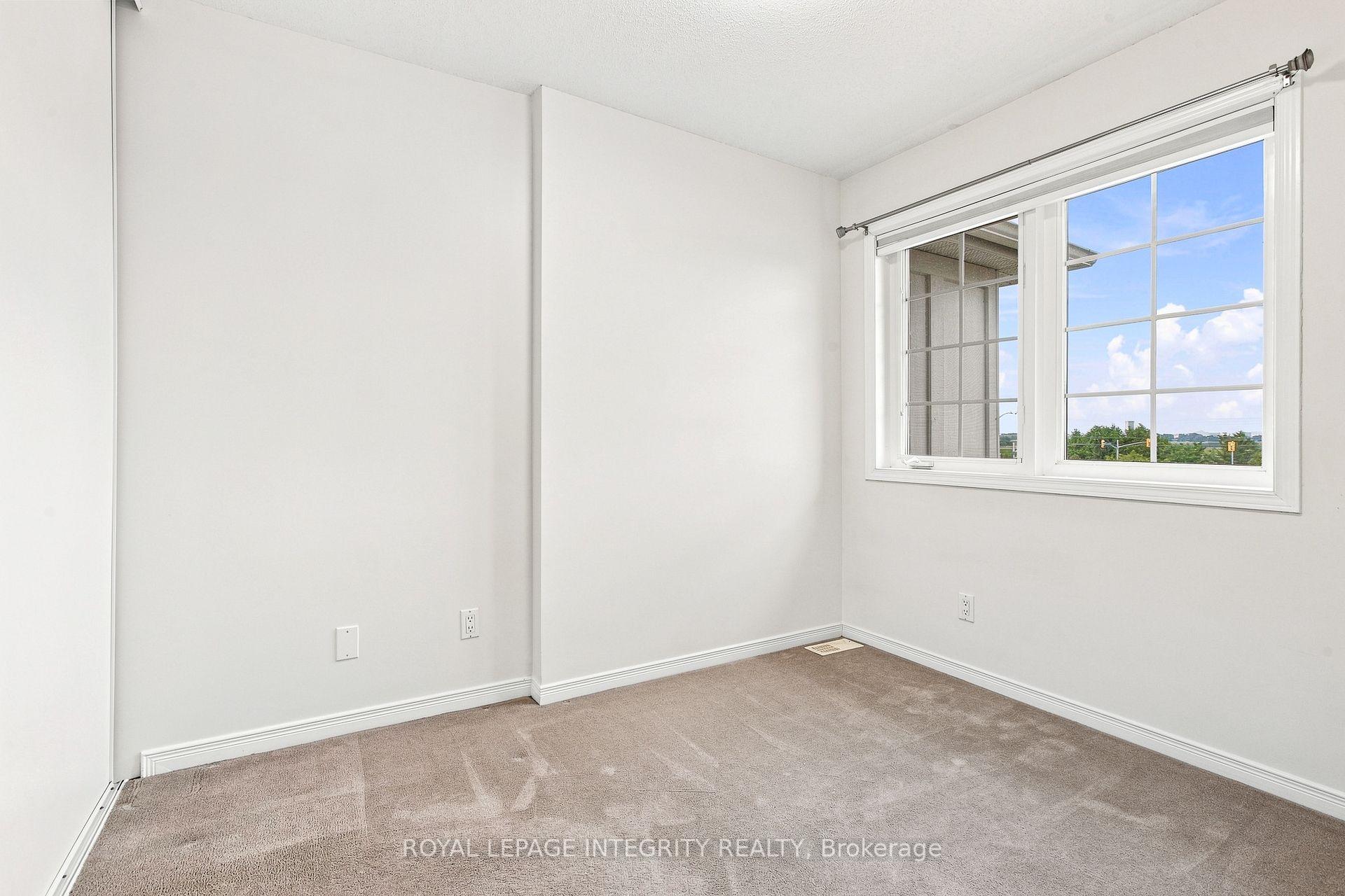 Photo 21 of 6 Crystal Park Crescent, Ottawa, Central Park — HOMEH