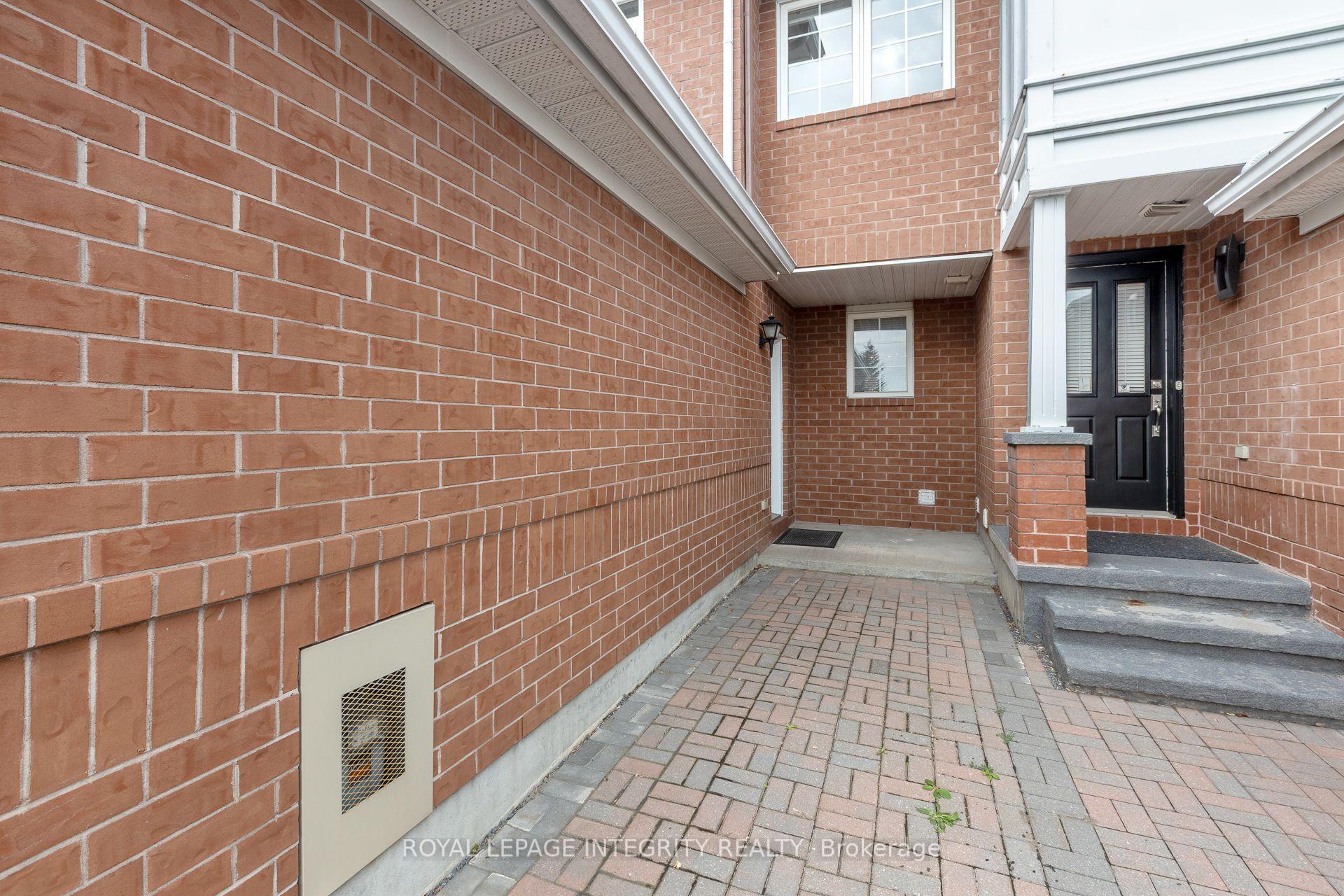Photo 32 of 6 Crystal Park Crescent, Ottawa, Central Park — HOMEH