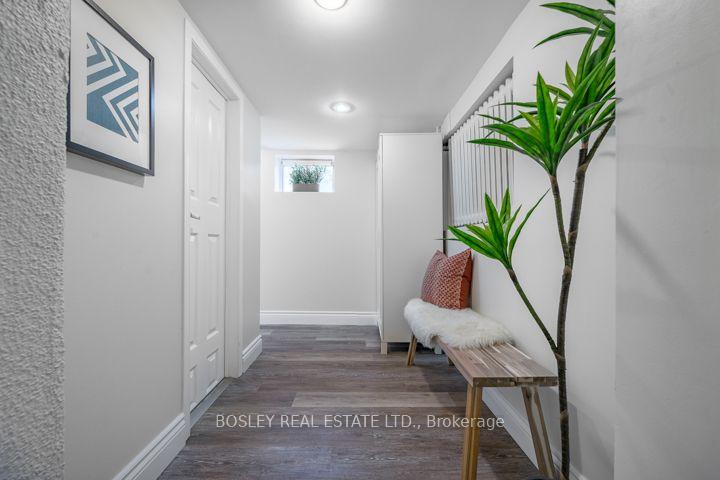 Photo 12 of Unit Basement, 15 Manor Road E, Toronto, Mount Pleasant West — HOMEH