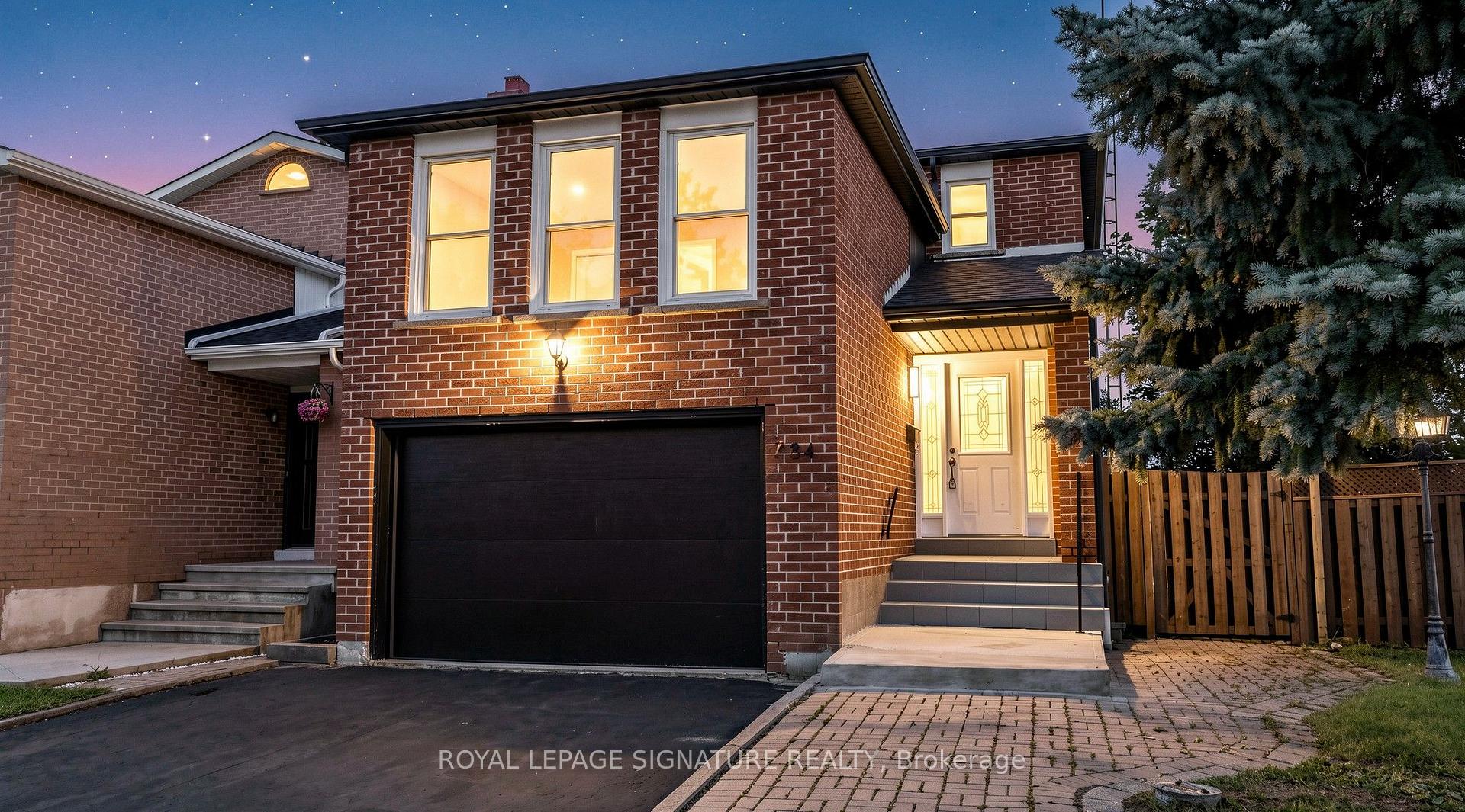 Photo 2 of 784 Galloway Crescent, Mississauga, Creditview — HOMEH