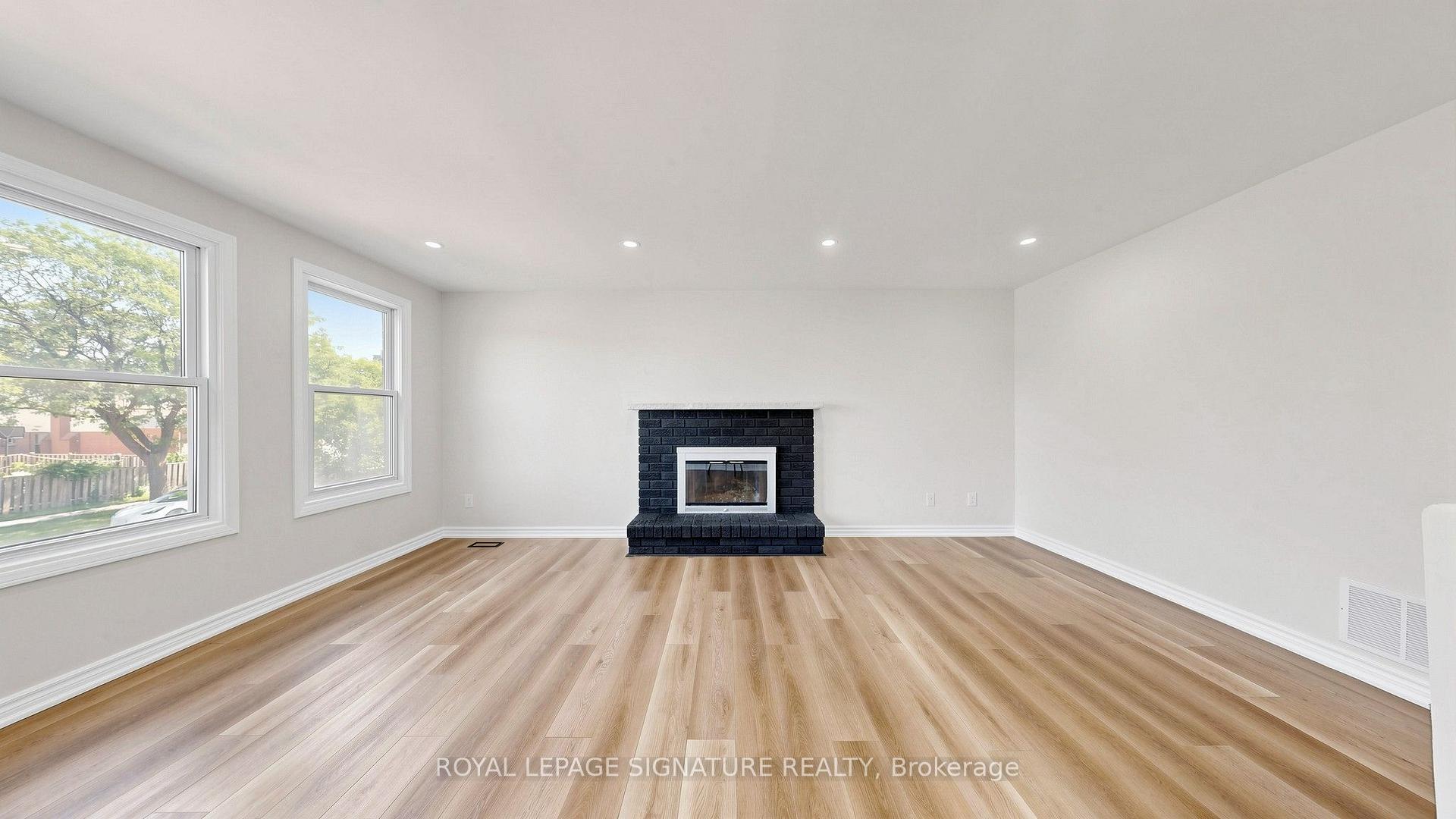 Photo 8 of 784 Galloway Crescent, Mississauga, Creditview — HOMEH