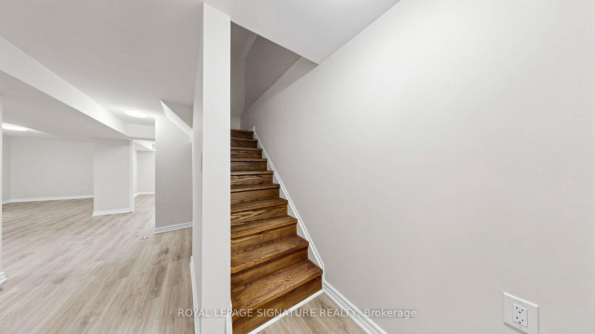 Photo 37 of 784 Galloway Crescent, Mississauga, Creditview — HOMEH