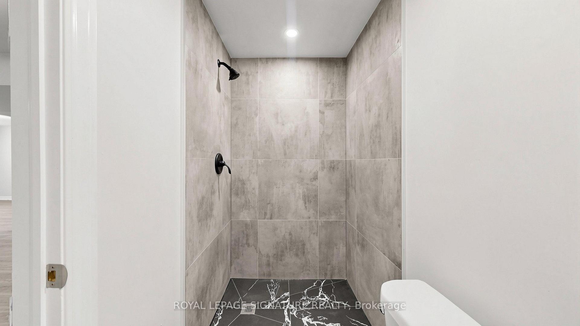 Photo 46 of 784 Galloway Crescent, Mississauga, Creditview — HOMEH