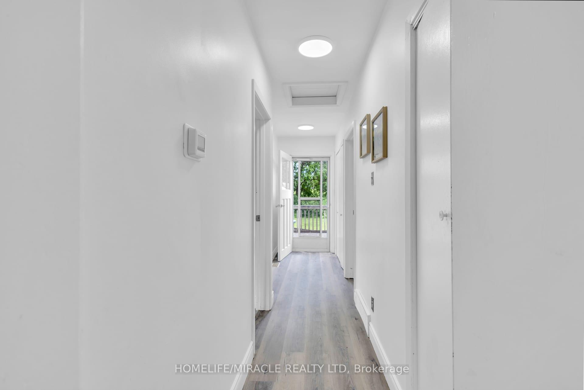 Photo 15 of 72 Massey Avenue, Kitchener, Rockway — HOMEH