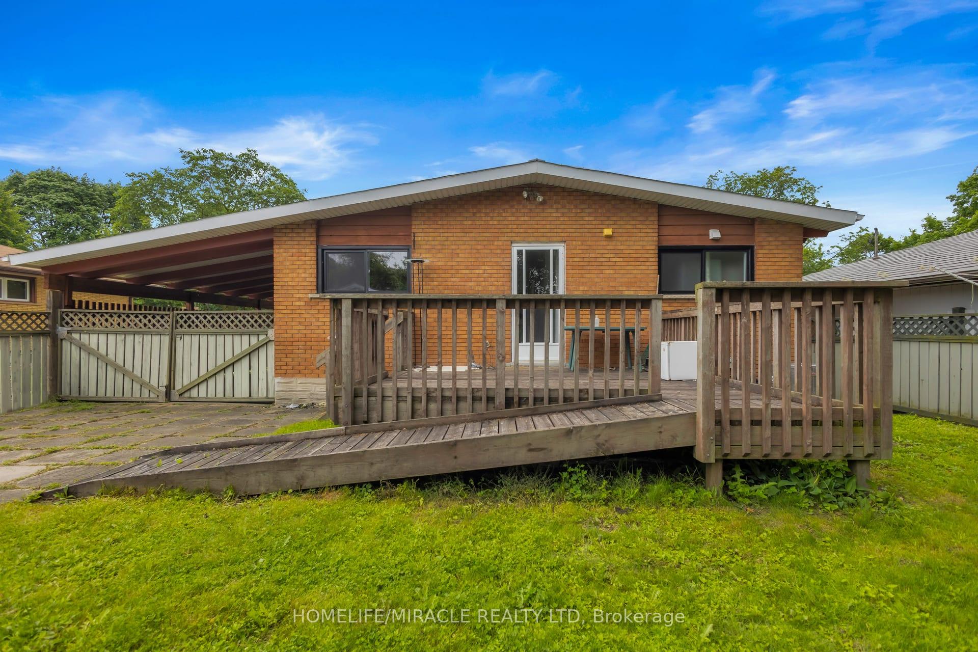 Photo 42 of 72 Massey Avenue, Kitchener, Rockway — HOMEH