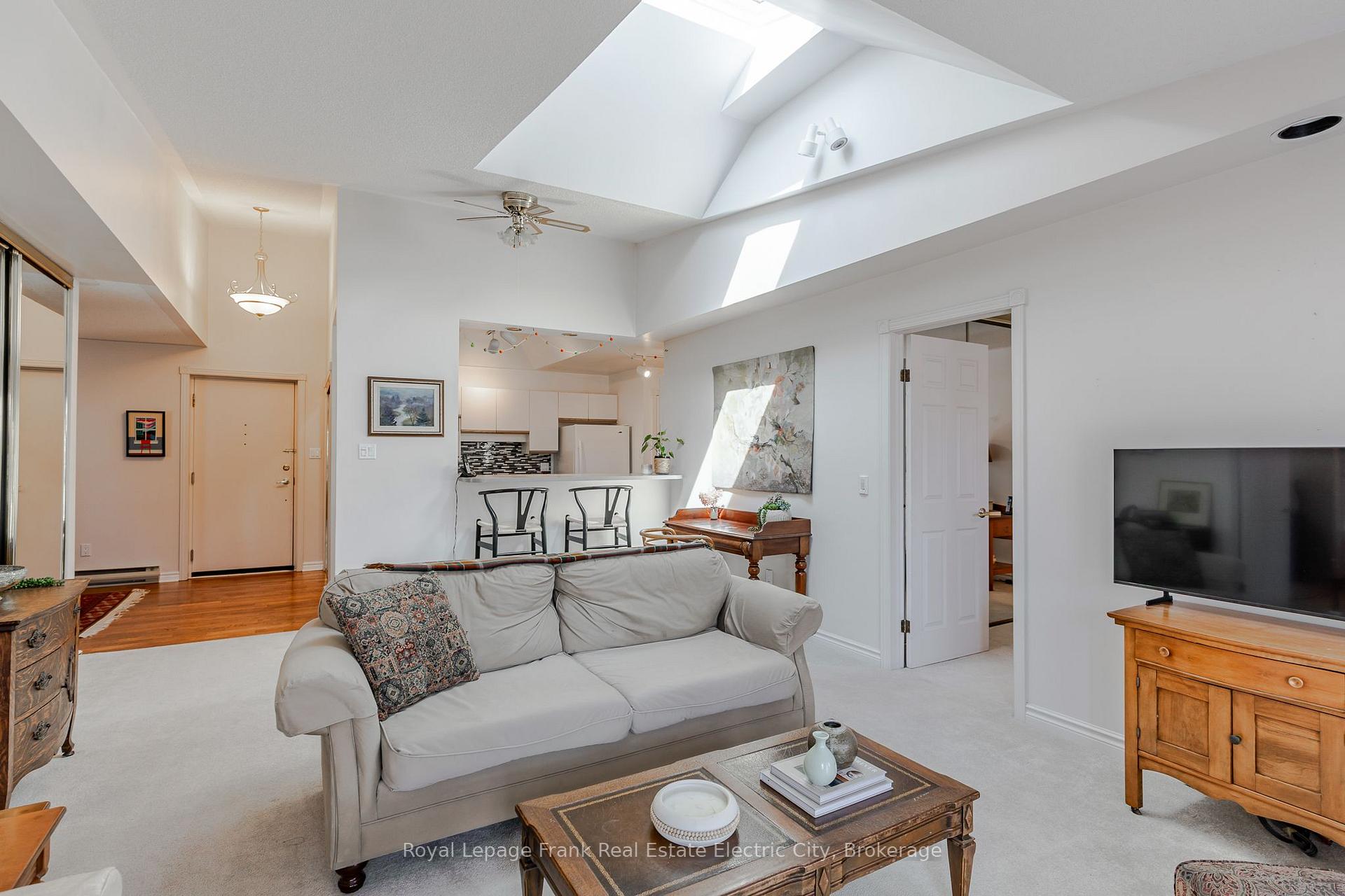 Photo 7 of Unit 6, 685 Whitaker Street, Peterborough, Ashburnham Ward 4 — HOMEH