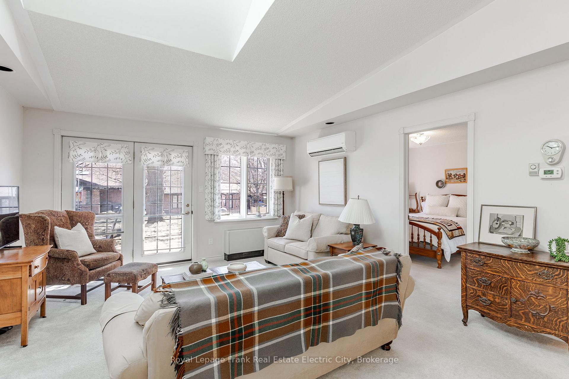 Photo 10 of Unit 6, 685 Whitaker Street, Peterborough, Ashburnham Ward 4 — HOMEH