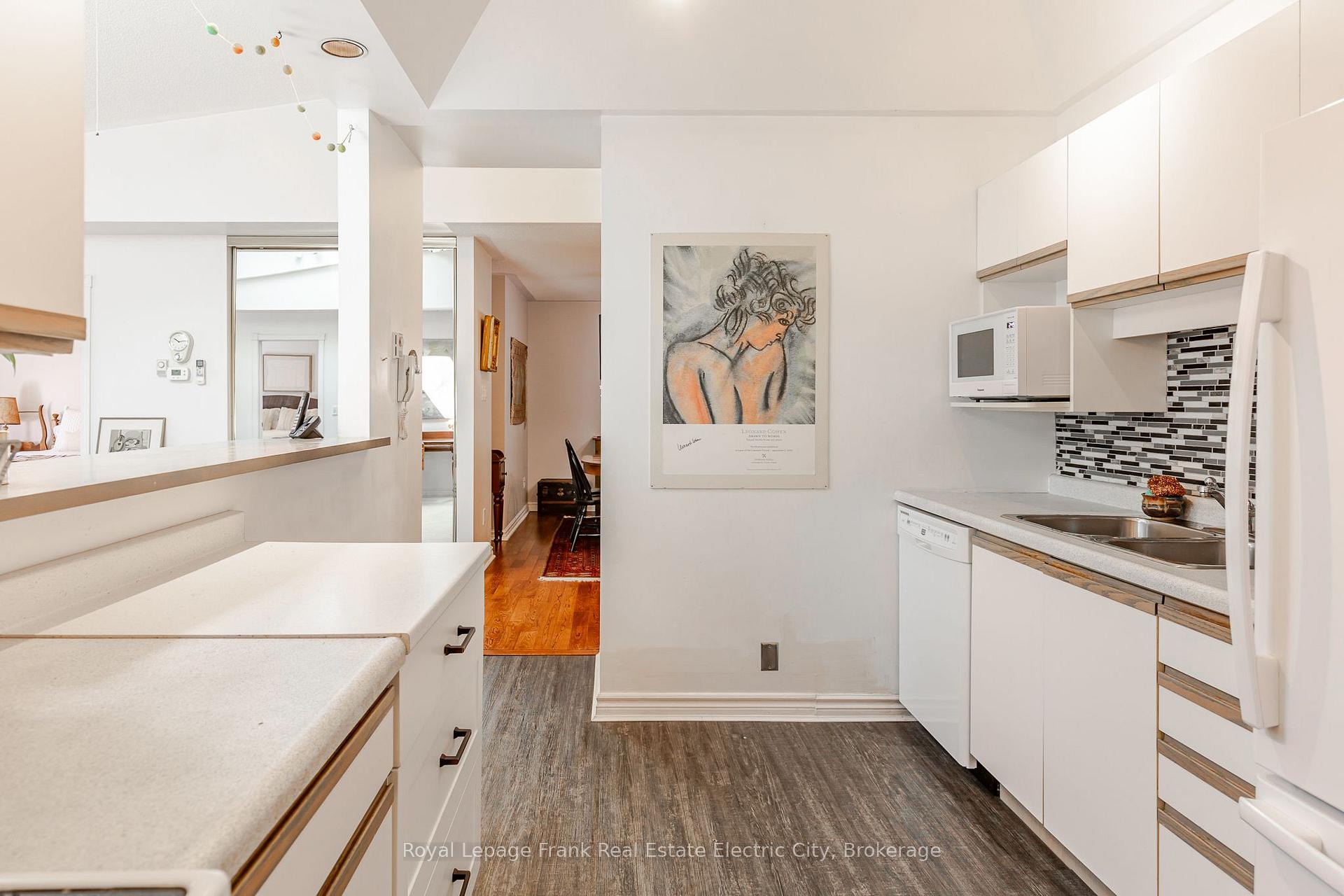 Photo 13 of Unit 6, 685 Whitaker Street, Peterborough, Ashburnham Ward 4 — HOMEH