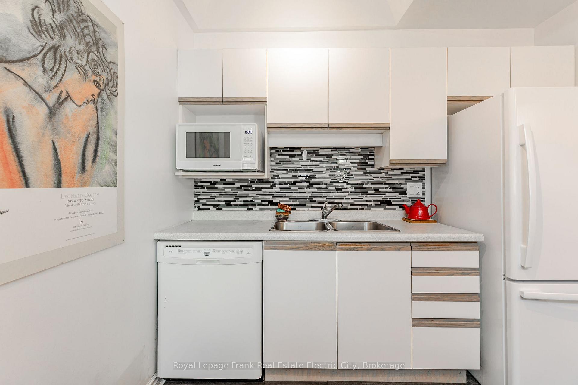 Photo 14 of Unit 6, 685 Whitaker Street, Peterborough, Ashburnham Ward 4 — HOMEH