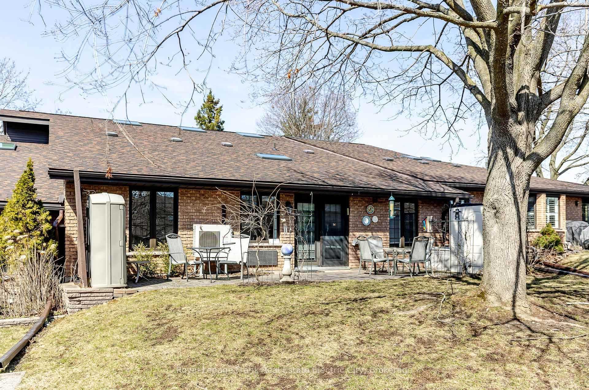 Photo 36 of Unit 6, 685 Whitaker Street, Peterborough, Ashburnham Ward 4 — HOMEH