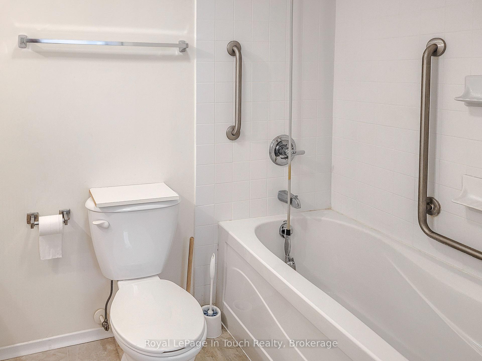 Photo 12 of Unit 102, 333 Lafontaine Road W, Tiny, Rural Tiny — HOMEH