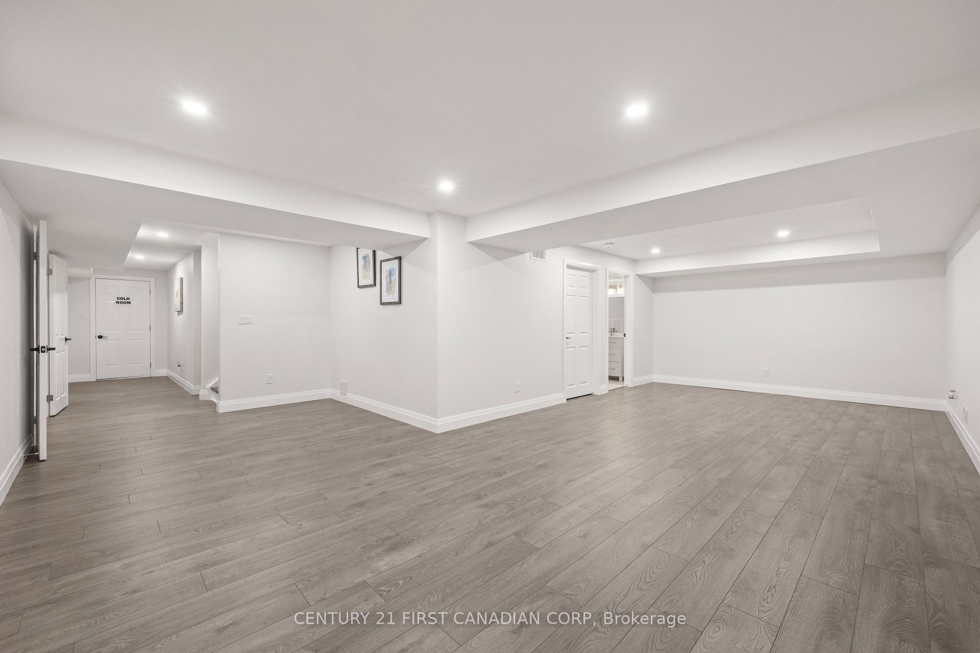 Photo 31 of 753 Superior Drive, London, North B — HOMEH