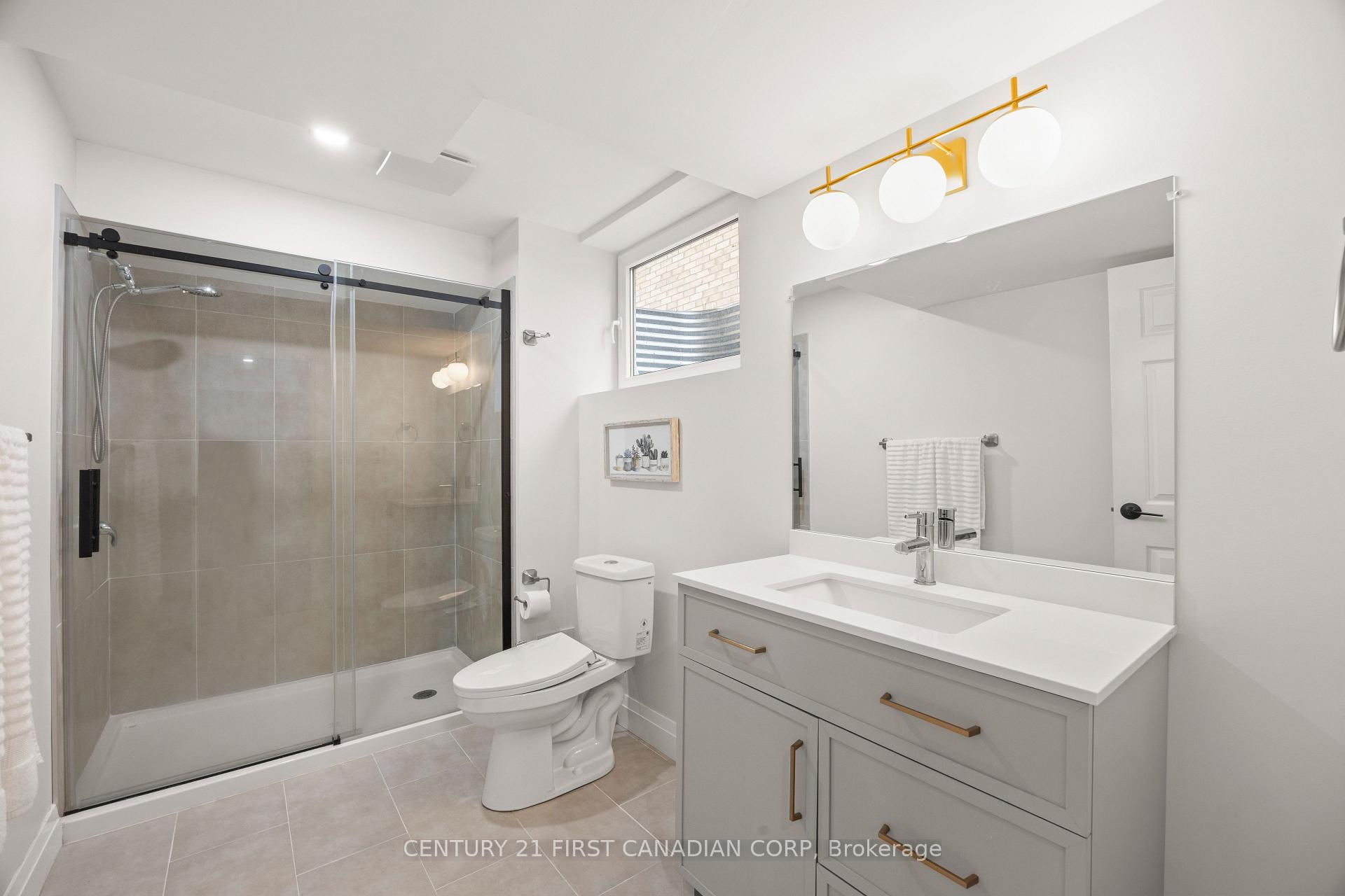 Photo 34 of 753 Superior Drive, London, North B — HOMEH